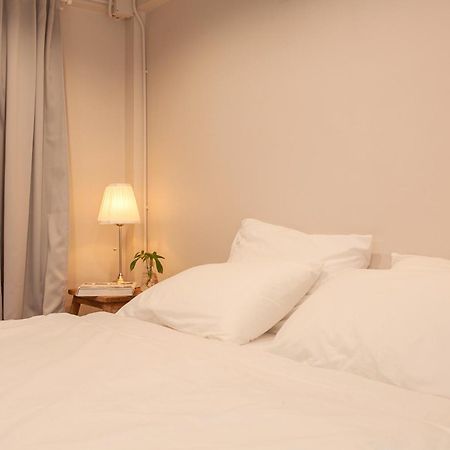 Mana Craft Stay Bangkok Exterior photo