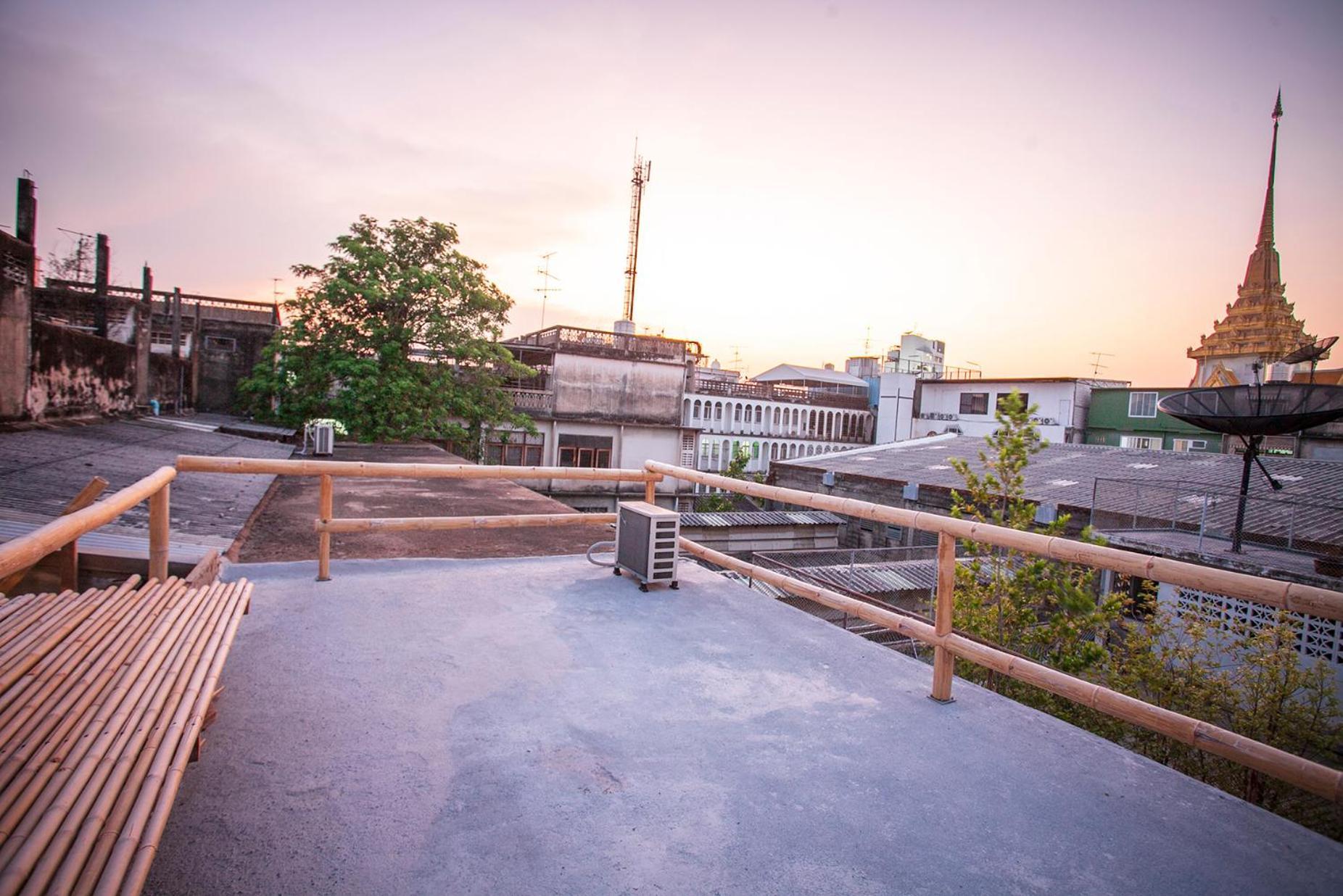 Mana Craft Stay Bangkok Exterior photo